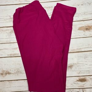 Solid OS Raspberry Leggings